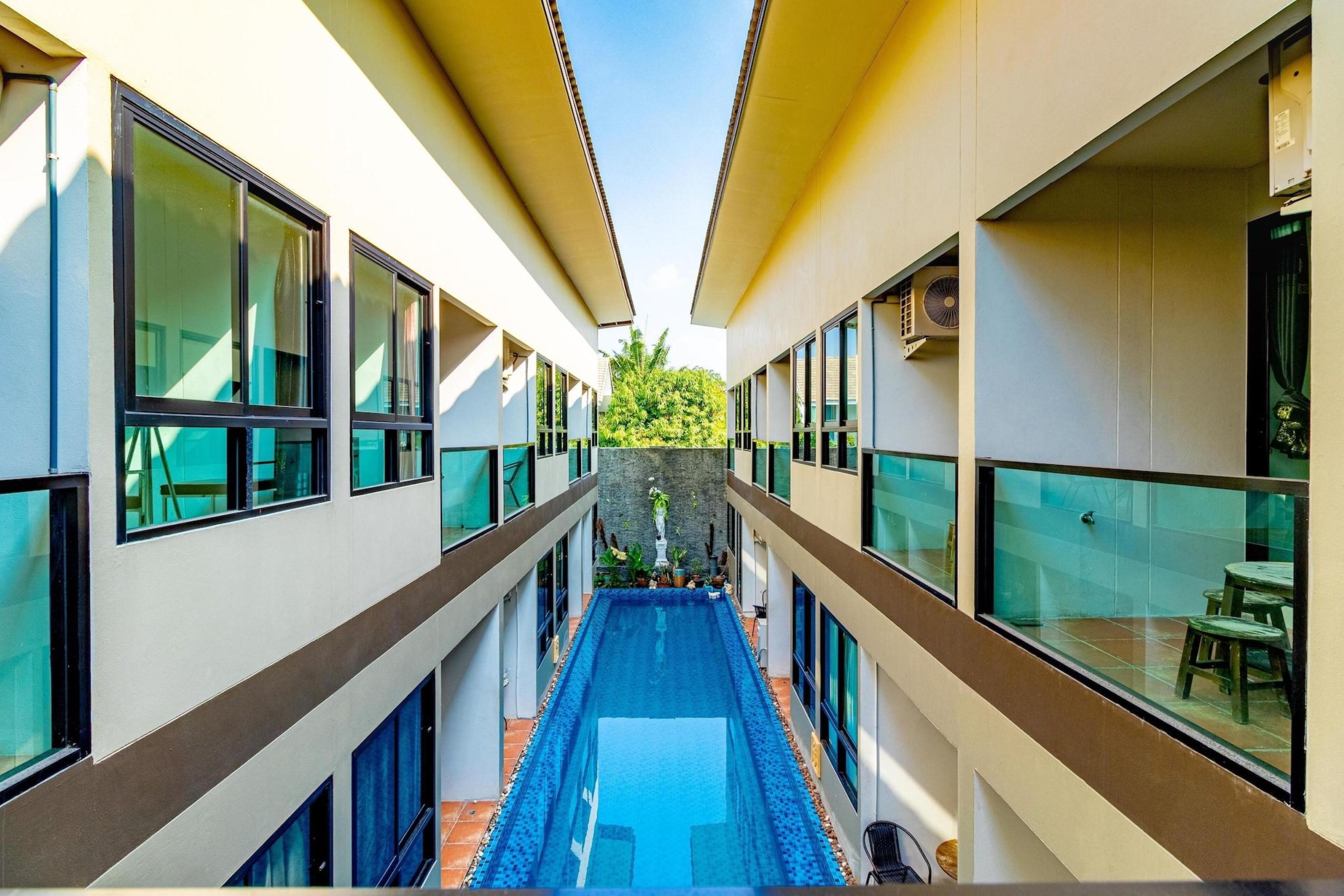 The Pool Resort Bangkok Kültér fotó