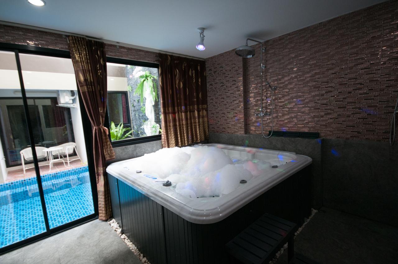 The Pool Resort Bangkok Kültér fotó